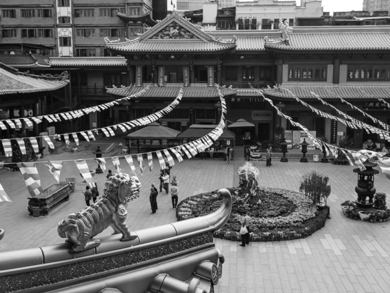 Andy Barraclough - Big Buddha Guangzhou